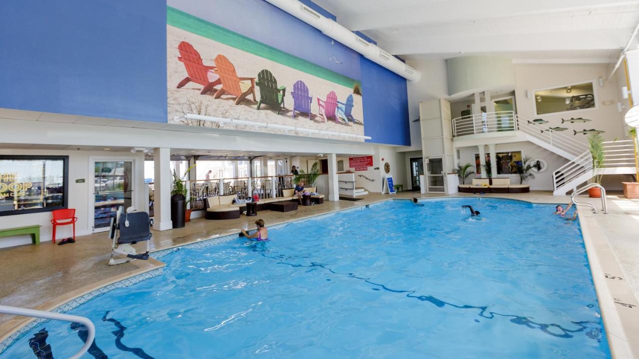 Sea Crest Beach Resort Falmouth Exterior photo